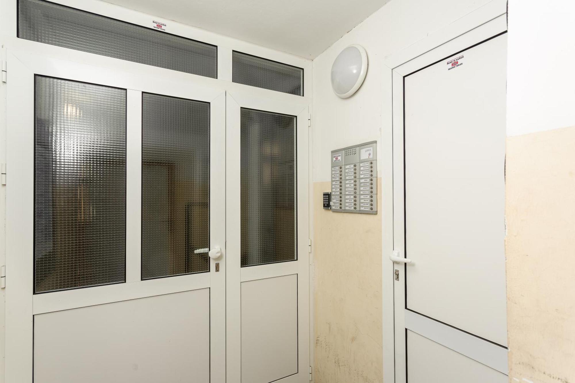 Apartment Marin Сплит Екстериор снимка