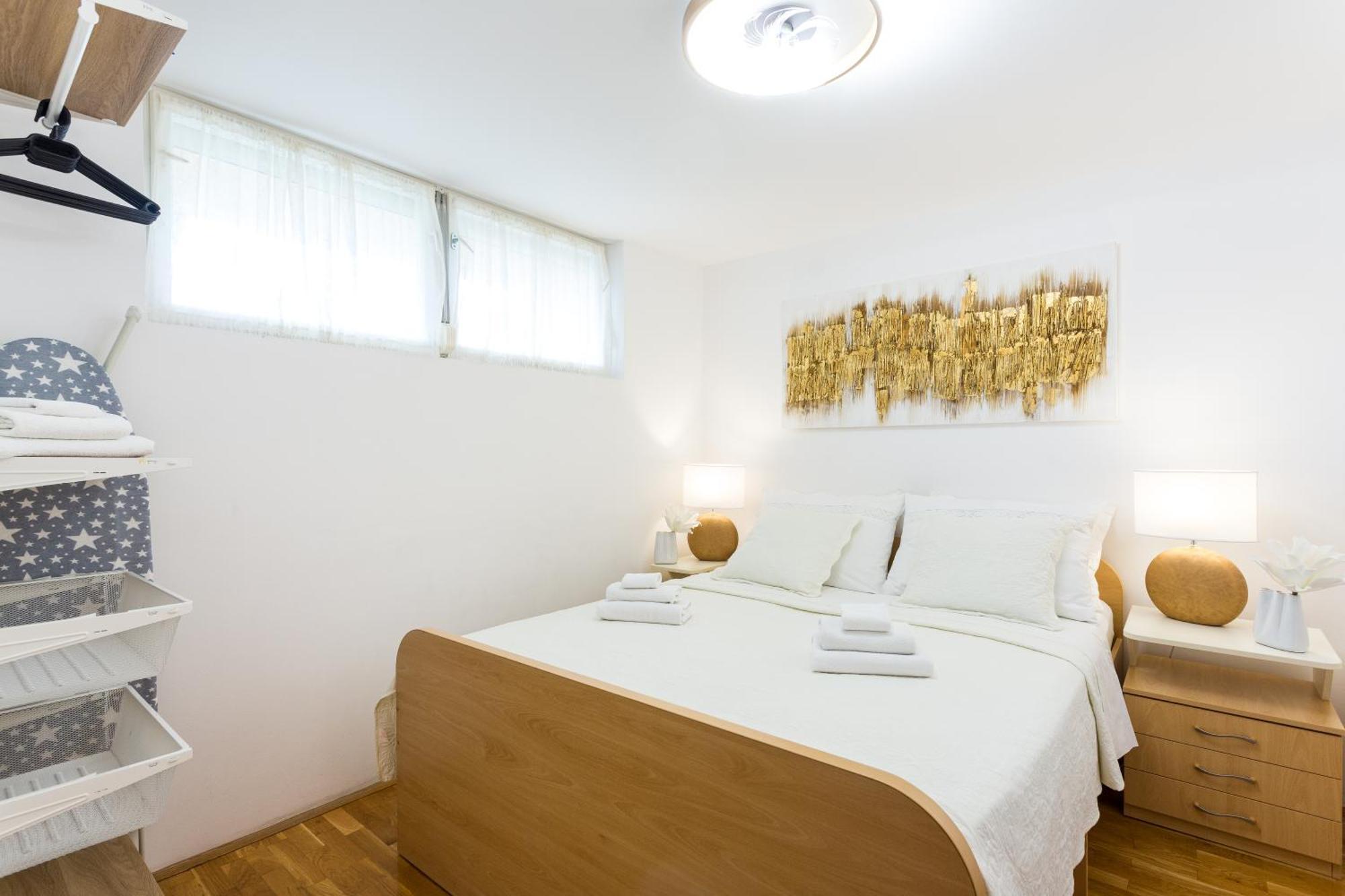 Apartment Marin Сплит Екстериор снимка